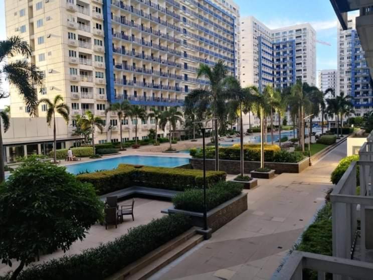 Bliss Staycation At Sea Residences By John Manila Exterior photo