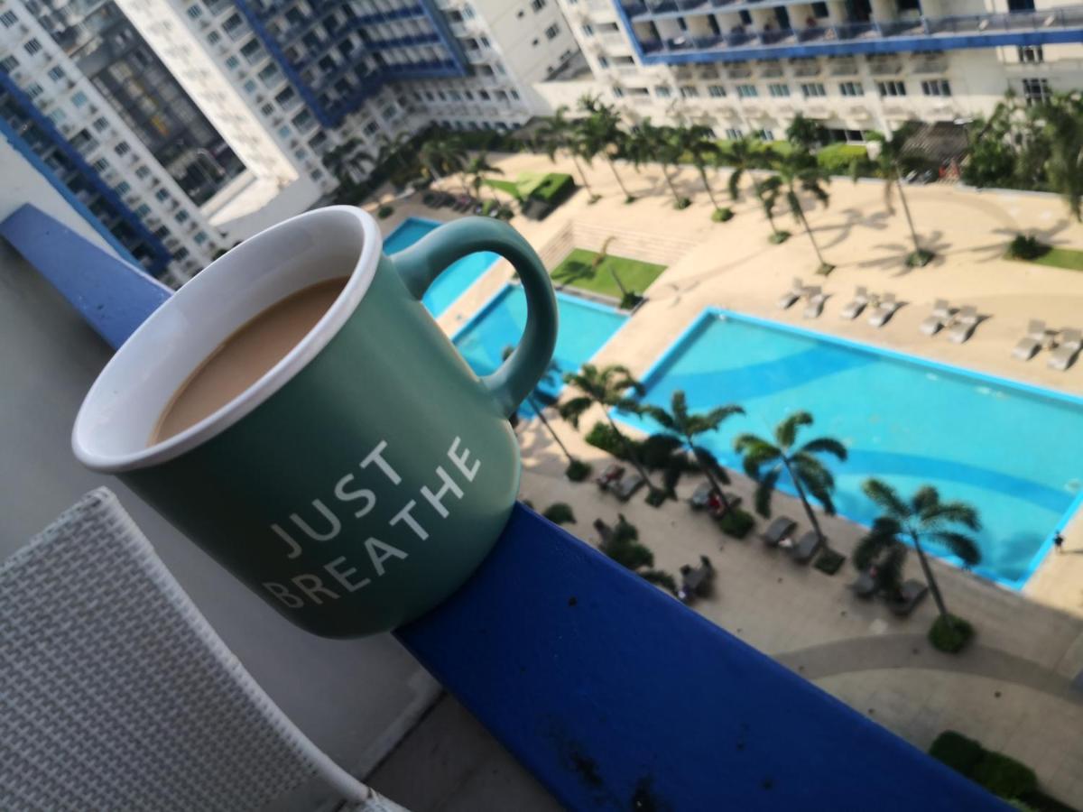 Bliss Staycation At Sea Residences By John Manila Exterior photo