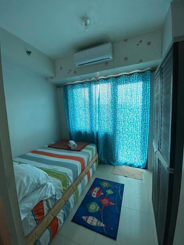 Bliss Staycation At Sea Residences By John Manila Exterior photo