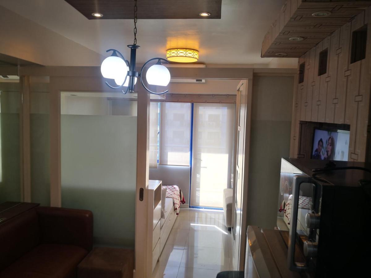 Bliss Staycation At Sea Residences By John Manila Exterior photo