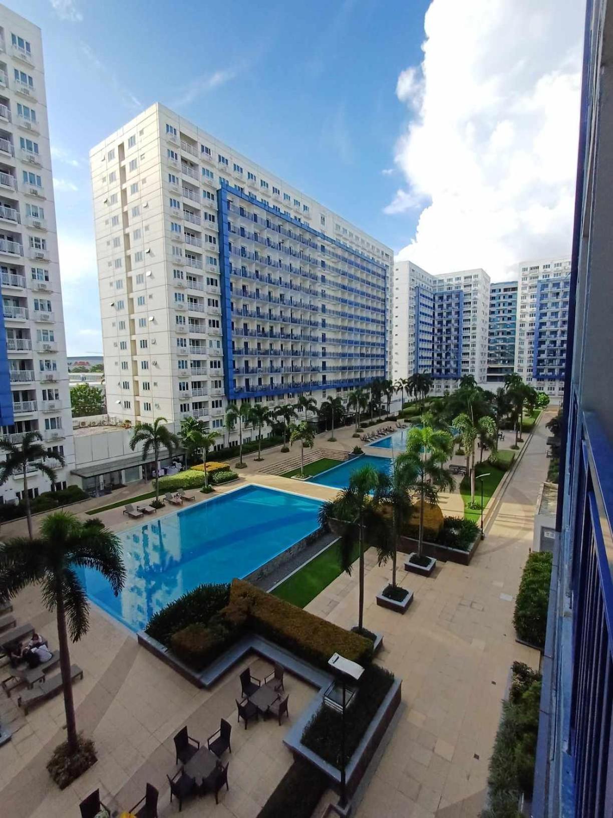 Bliss Staycation At Sea Residences By John Manila Exterior photo
