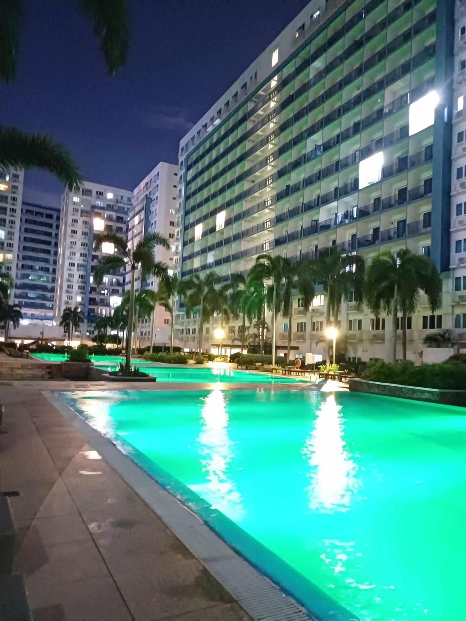 Bliss Staycation At Sea Residences By John Manila Exterior photo